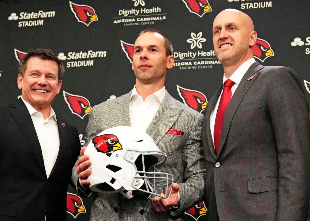 Cardinals focused on Gannon, Anarumo for next head coach, per report