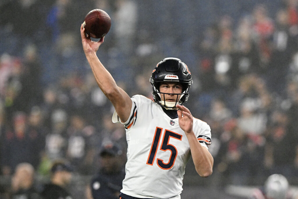 With PJ Walker signed, Chicago Bears release backup QB Trevor Siemian - On  Tap Sports Net