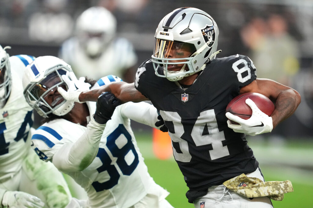 Raiders To Re-Sign WR Keelan Cole, Add WR Cam Sims