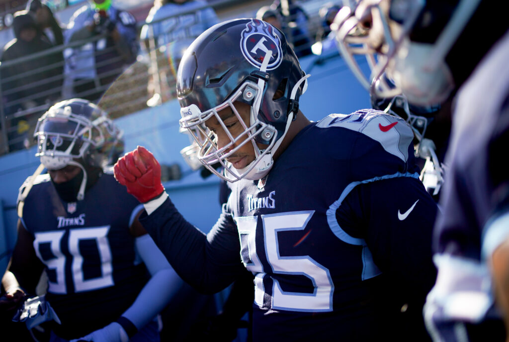 Bears, DL DeMarcus Walker Agree To Deal