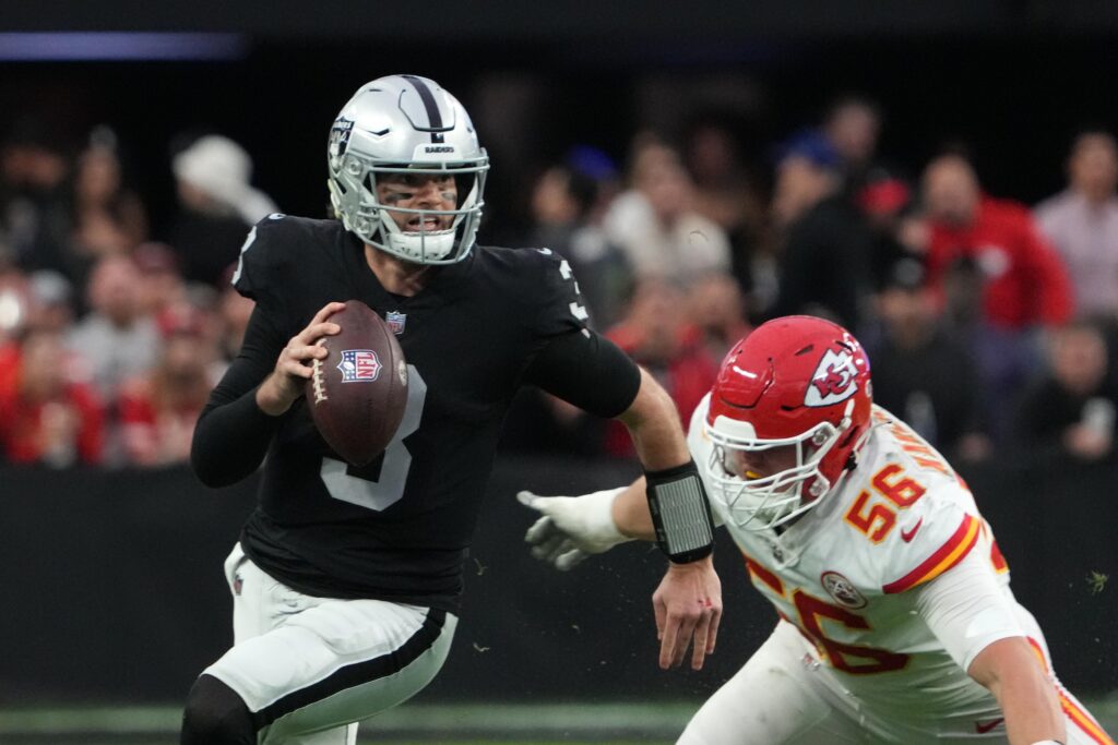 NFL Rumors: Raiders Eyeing Jimmy Garoppolo as Possible Derek Carr  Replacement – NBC Los Angeles