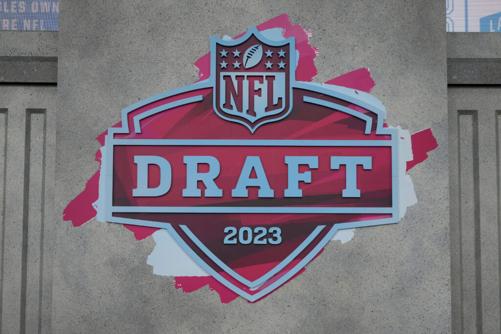 70% Of NFL Draft Picks Remain Unsigned