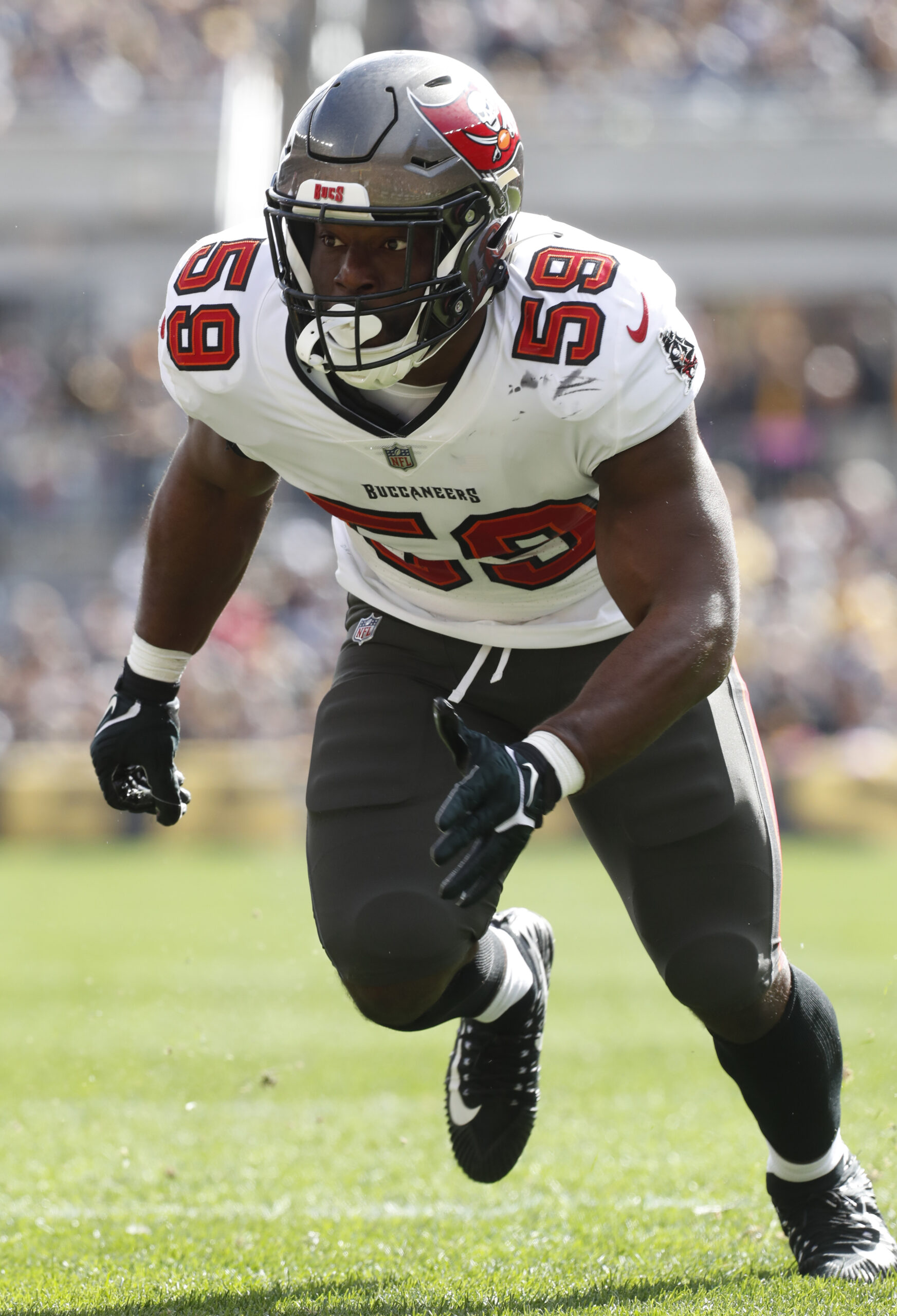 Bucs FA Genard Avery signs with Colts