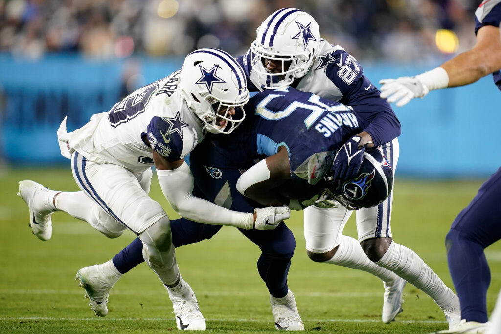 Cowboys plan to activate linebacker Damone Clark this week