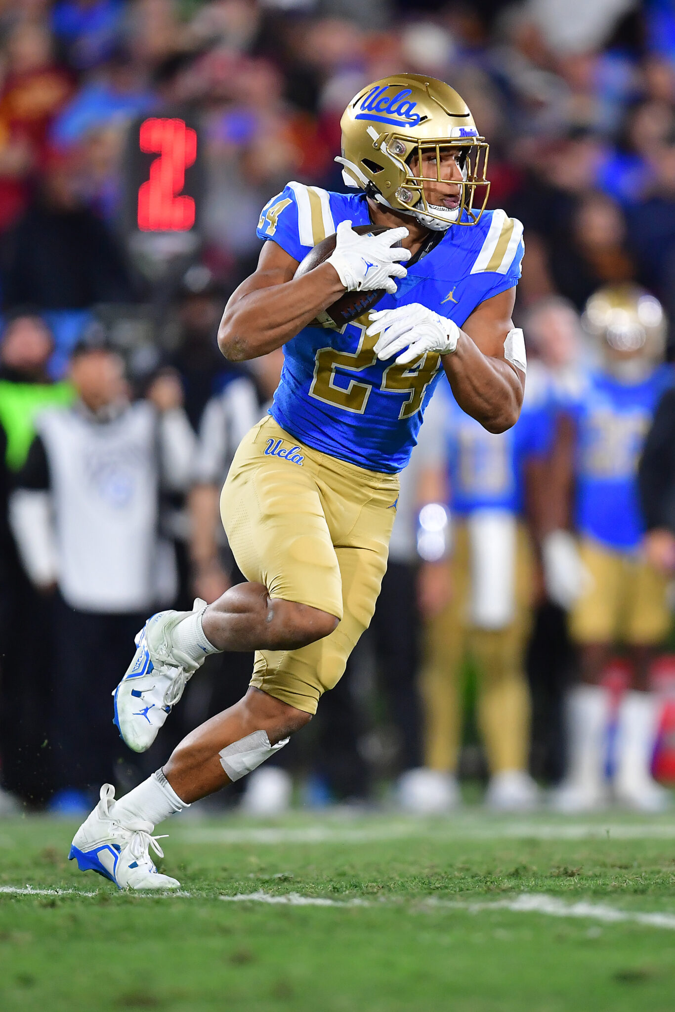 Seahawks Sign SecondRound RB Zach