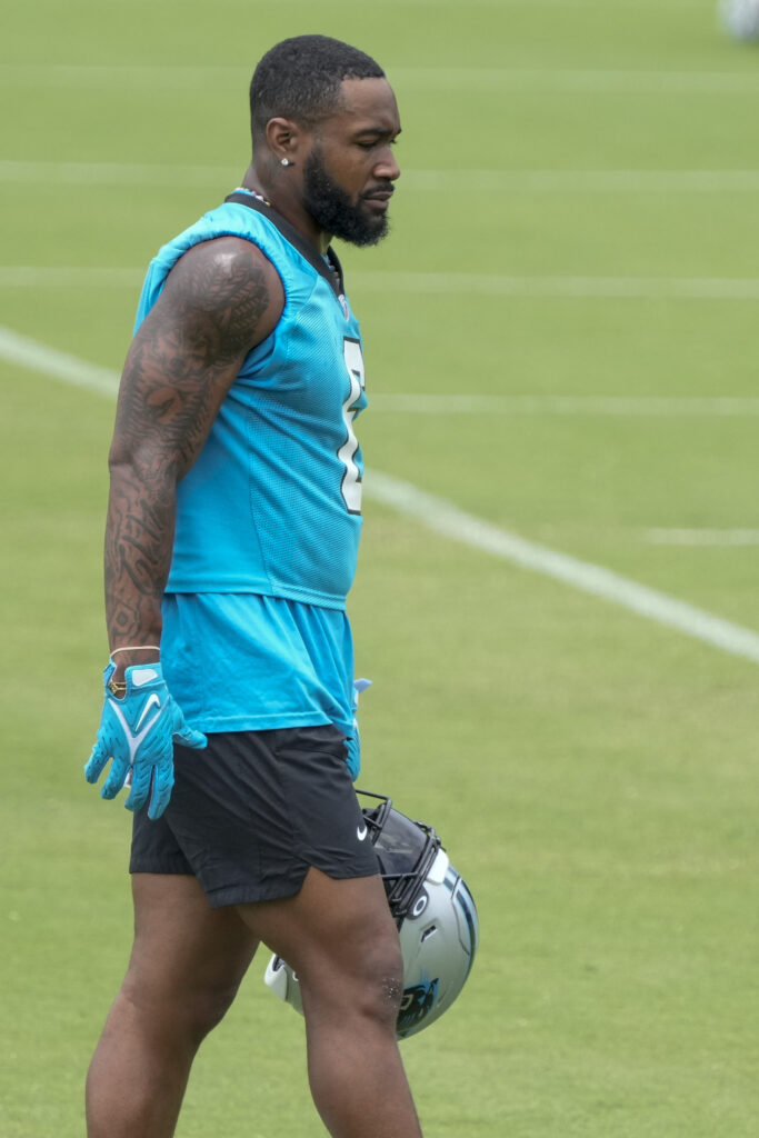panthers-eyeing-three-down-role-for-rb-miles-sanders