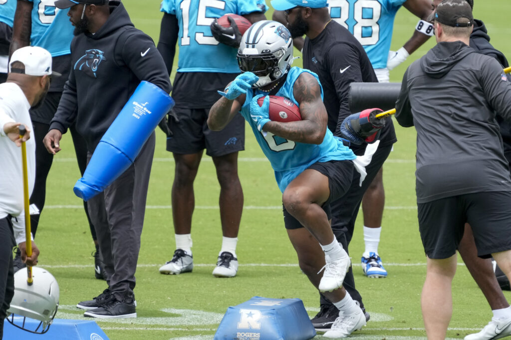 Miles Sanders relishing anticipated role as Carolina Panthers' 3-down back