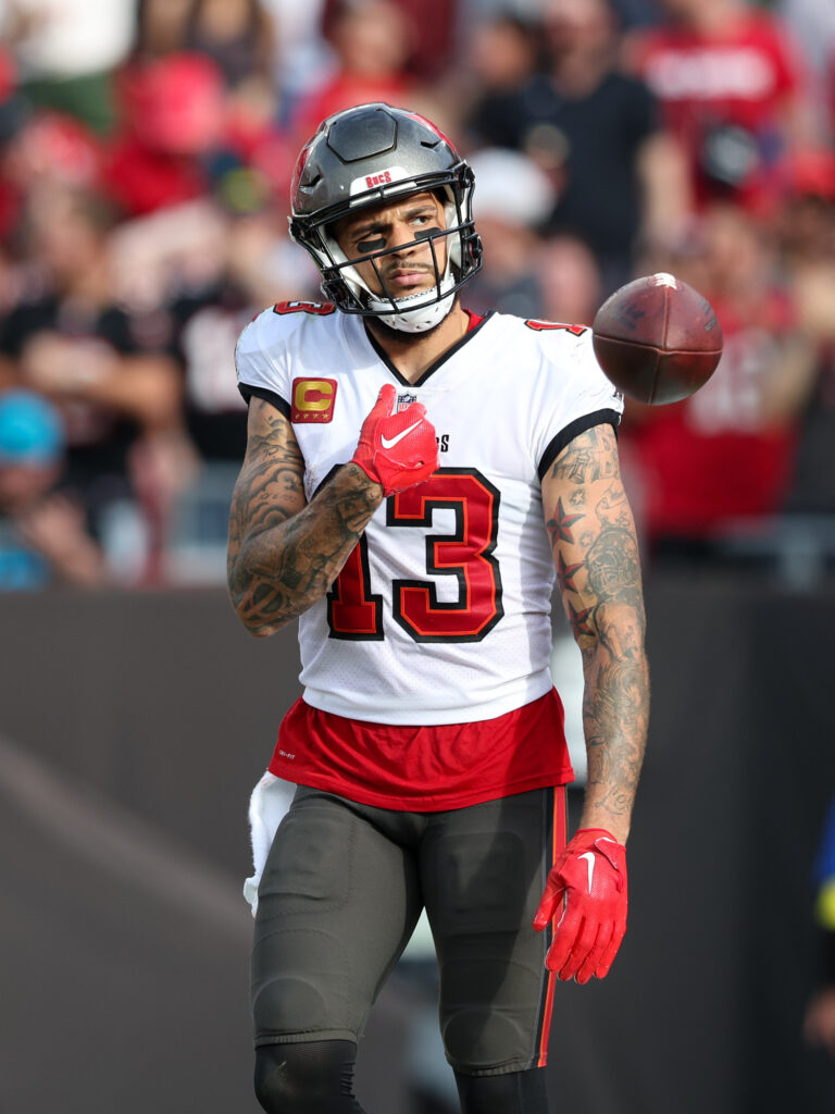 Bucs WR Mike Evans Expected To Return In Week 12