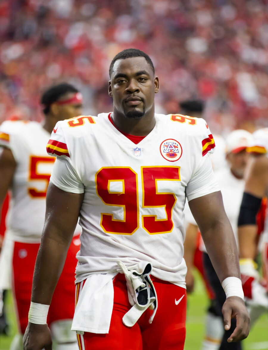 Gap Remains Between Chiefs, Chris Jones