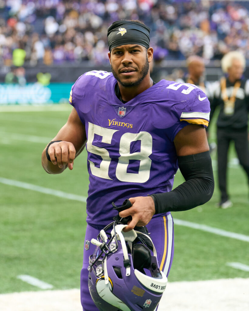 Vikings Activate LB Jordan Hicks From IR, Waive LB Nick Vigil