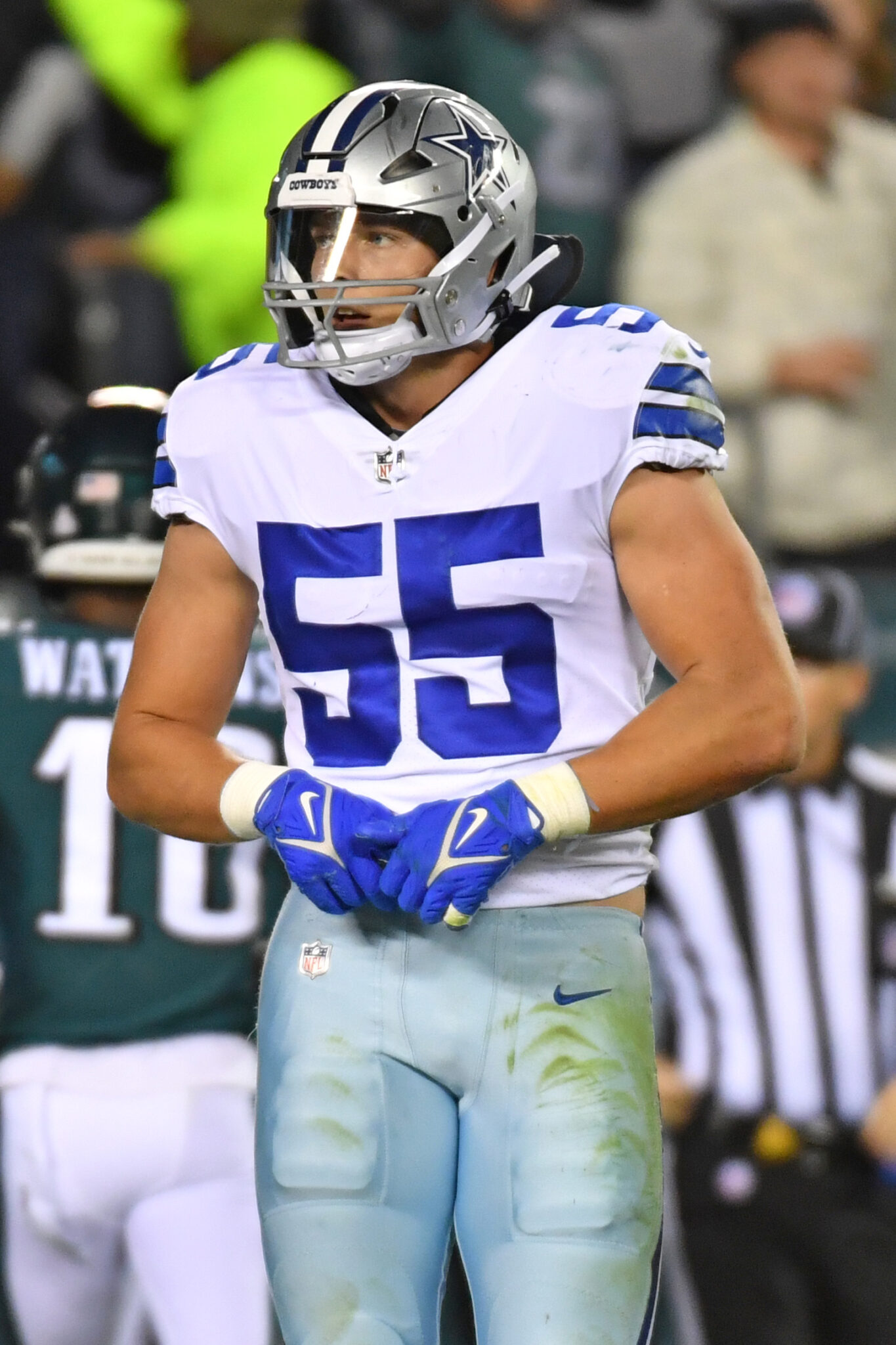 LB Leighton Vander Esch Retires   USATSI 19257050 1365x2048 