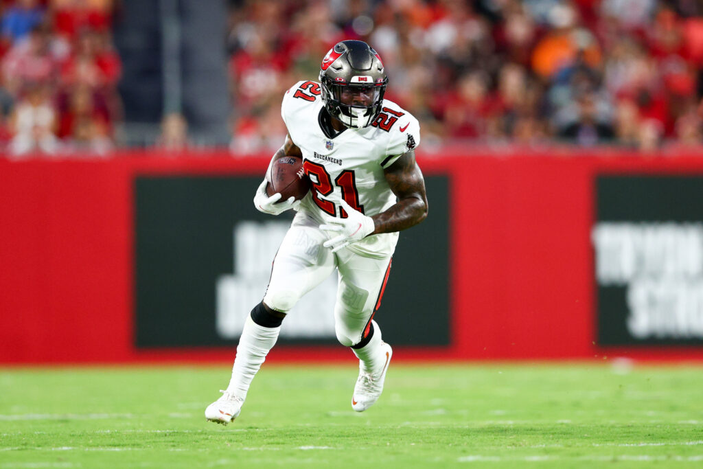 Buccaneers Waive RB Ke'Shawn Vaughn