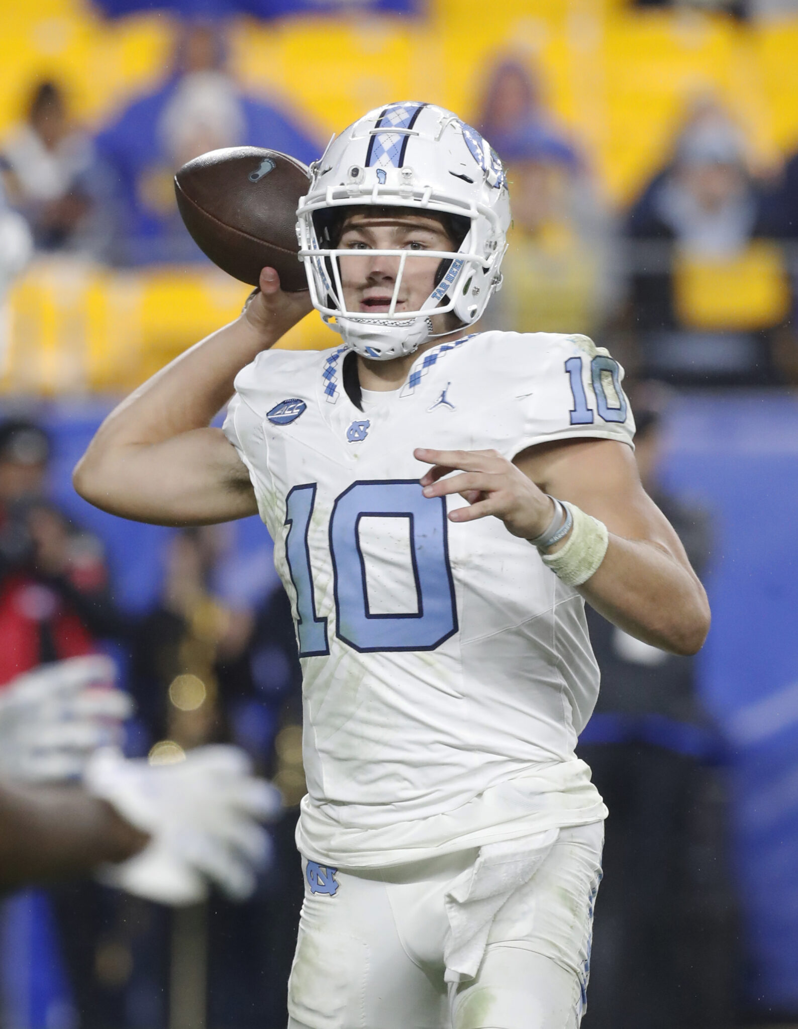 QB Drake Maye Declares For 2024 Draft