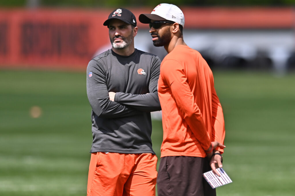 Browns Not Planning HC, GM Changes; Team Aiming To Add Deshaun Watson  Competition