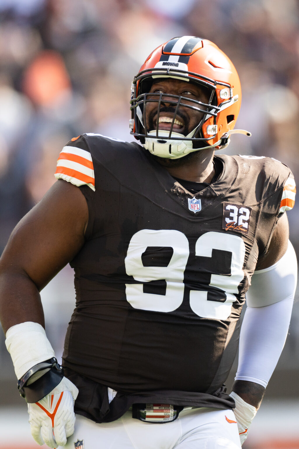 Browns To Re-Sign DT Shelby Harris