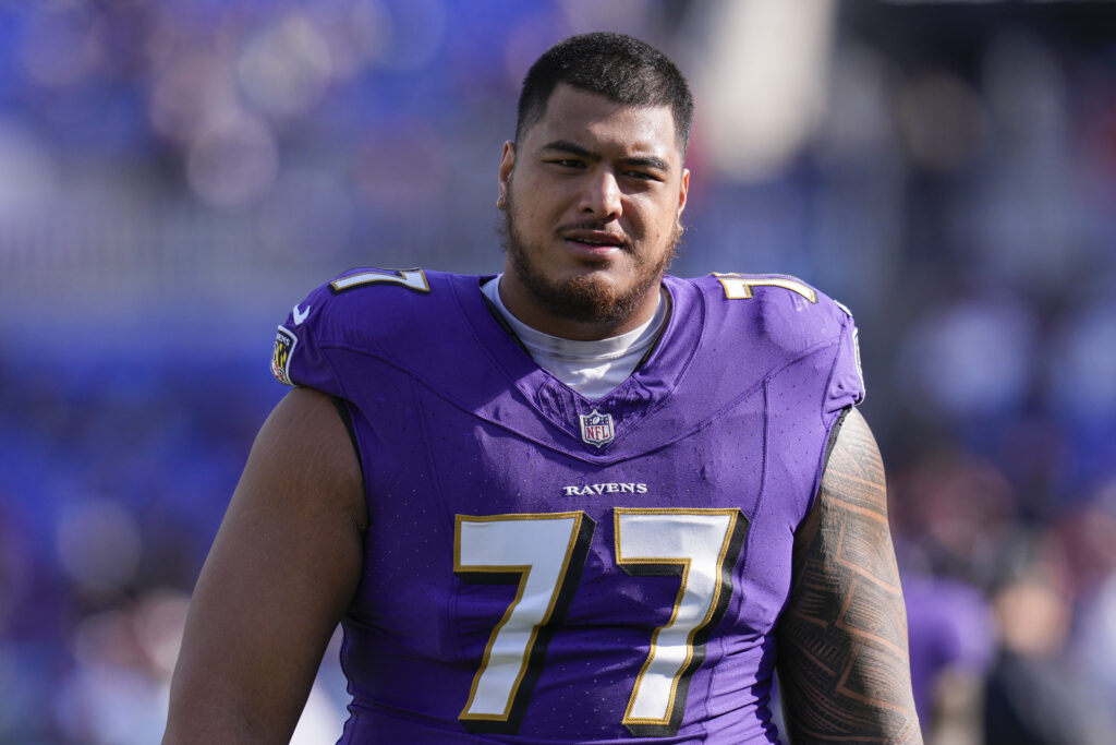 Ravens' Andrew Vorhees, Daniel Faalele On Track For Starting G Spots