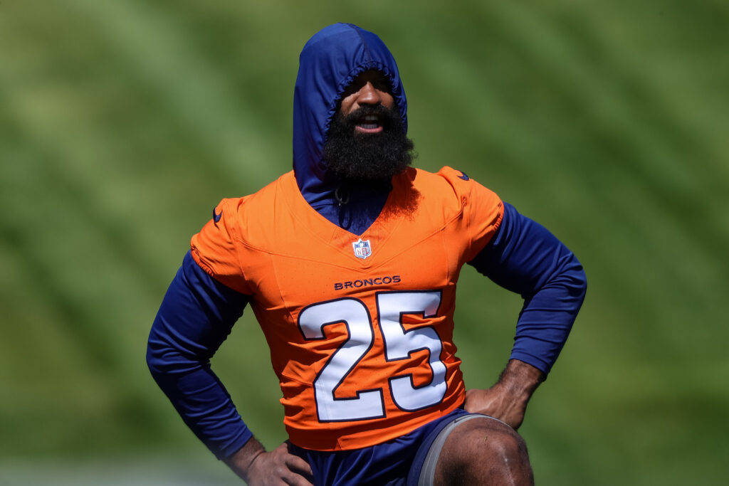 Broncos, RB Samaje Perine To Part Ways; Team Engaged In Trade Talks