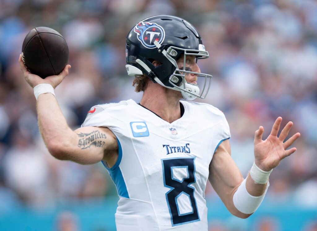 Titans Not Considering QB Change