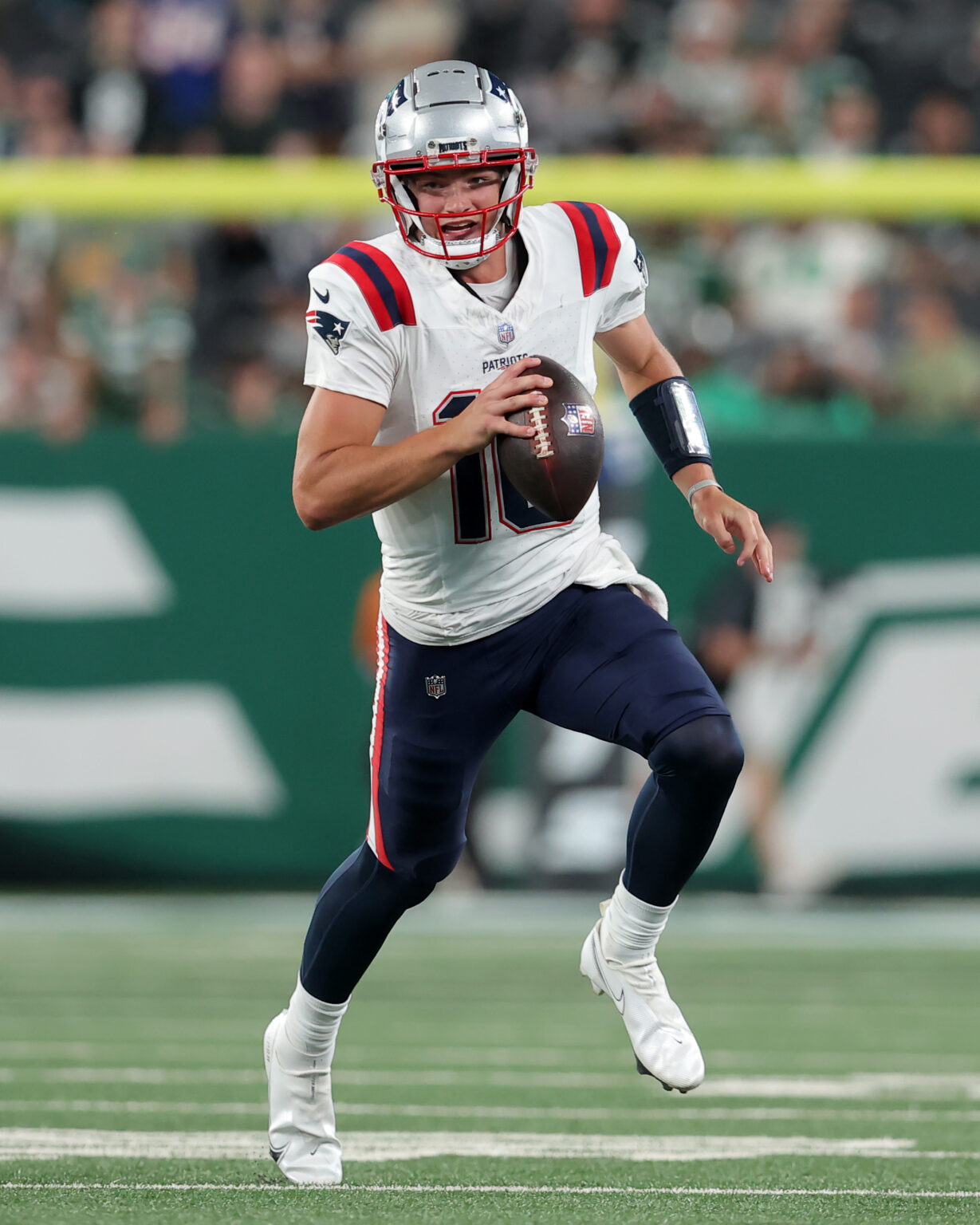 Patriots OC Alex Van Pelt Addresses Decision To Start Drake Maye