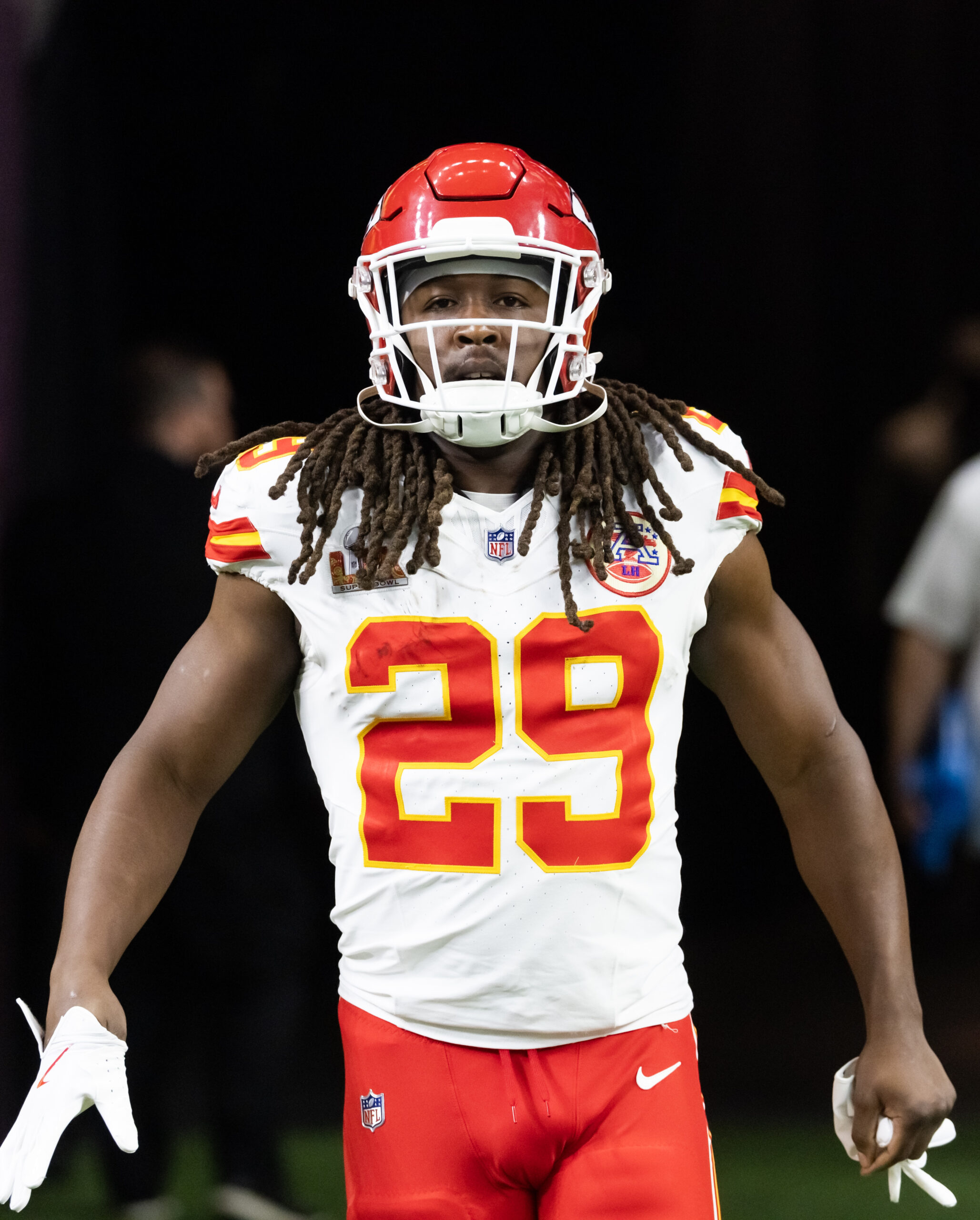 Chiefs To Re-Sign Kareem Hunt