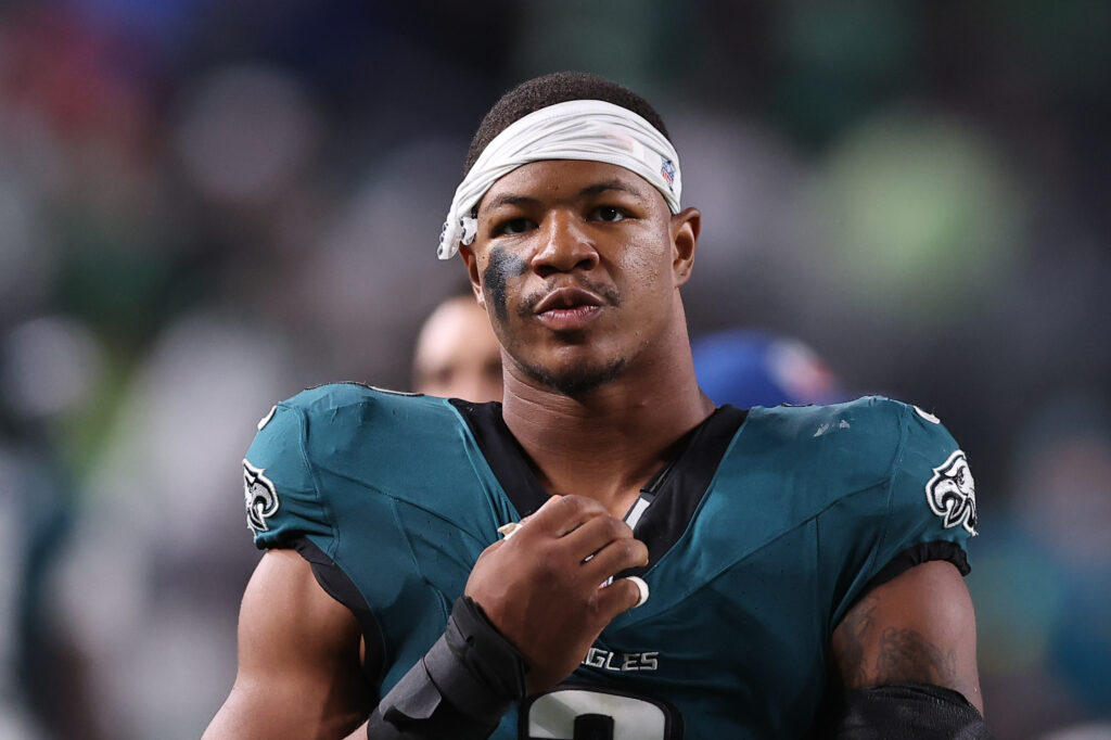 Eagles Place LB Nolan Smith On IR