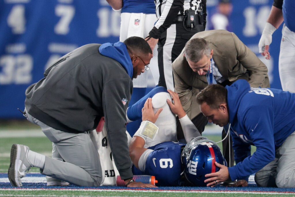 NFL, NFLPA Investigating Giants’ Handling Of Jaxson Dart Concussion Protocol