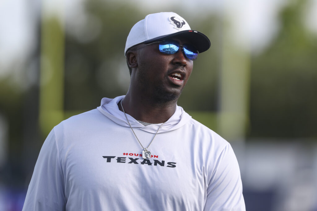Dolphins Request OC Interview With Texans QBs Coach Jerrod Johnson