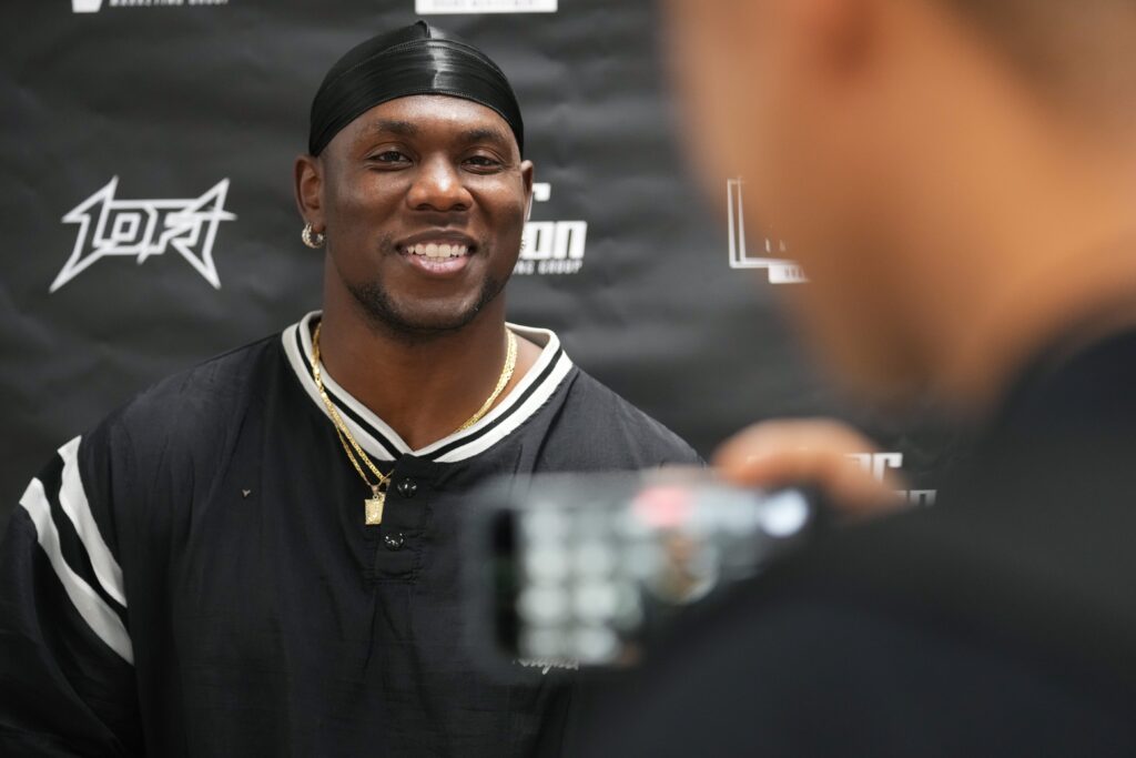 49ers DL Keion White Shot In San Francisco