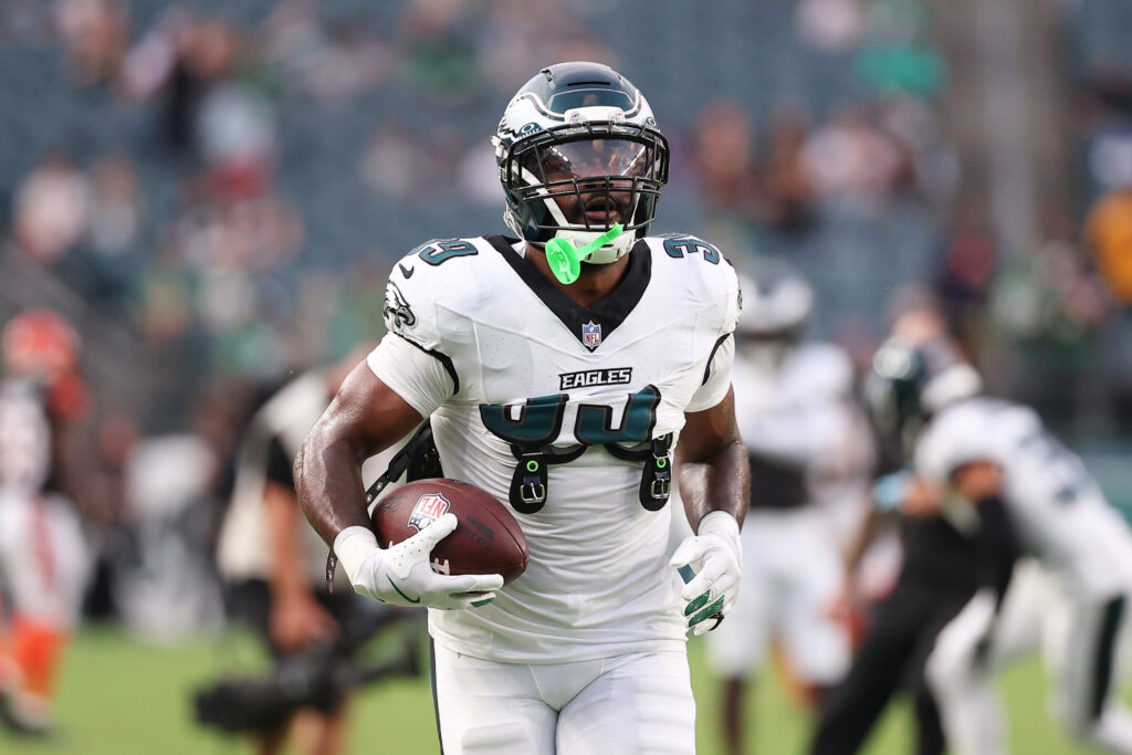 Eagles Place RB Dameon Pierce On IR