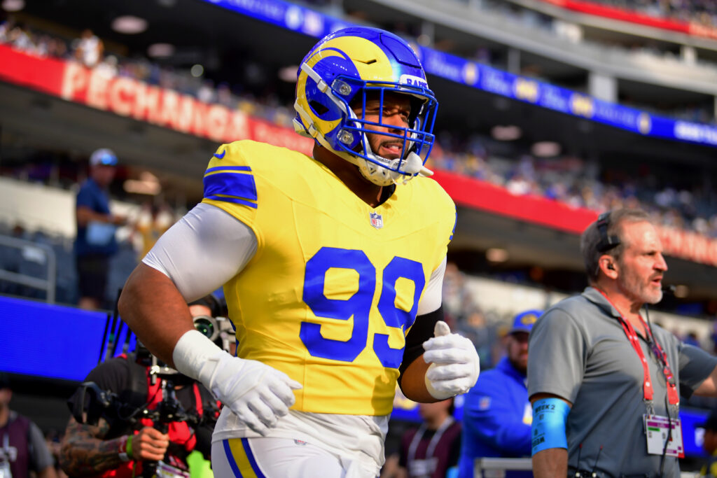 Aaron Donald — Aaron Donald's Comeback Stalls: Back Injury Forces Rams to Week 4 Without Their Franchise Anchor